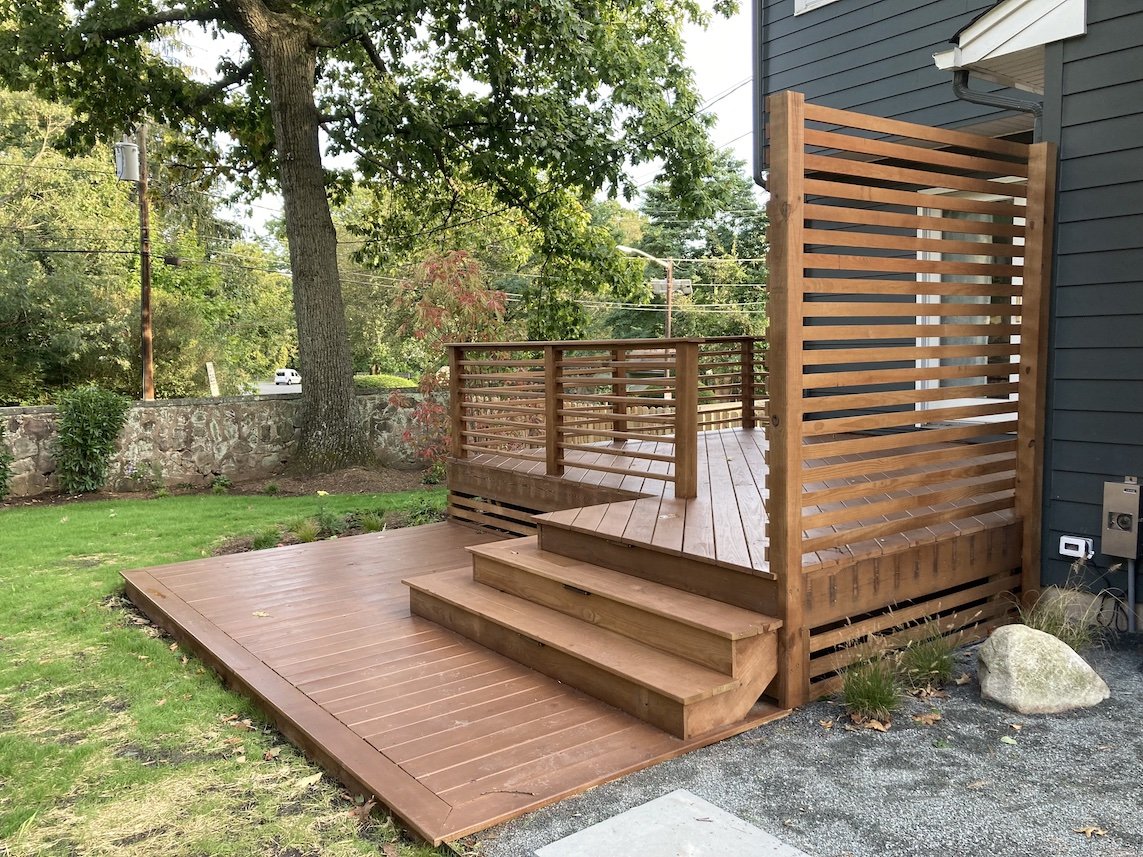 Natural looking decking helms for newly renovated home in nj .jpg